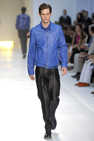 Costume National / - 2009